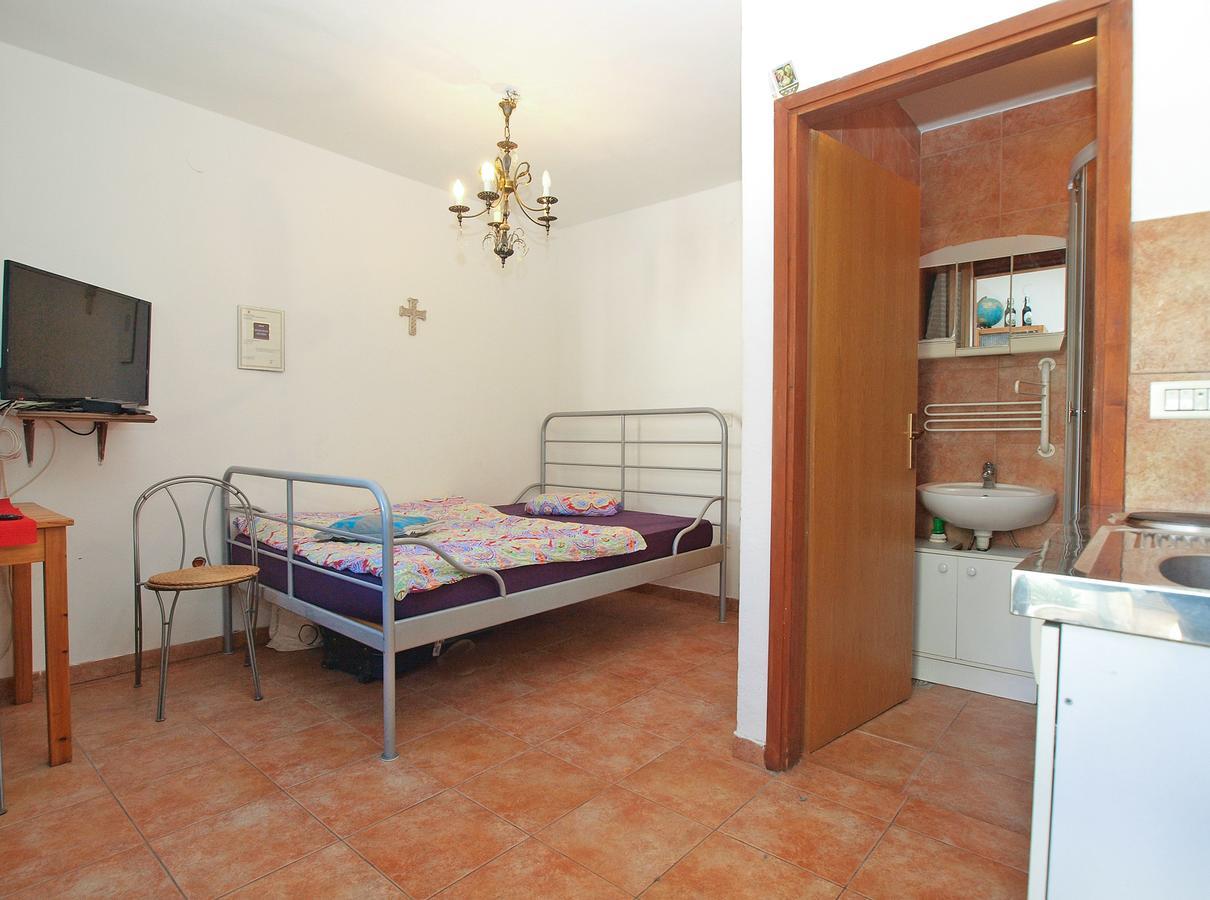 Apartments Kada 1571 Póla Kültér fotó